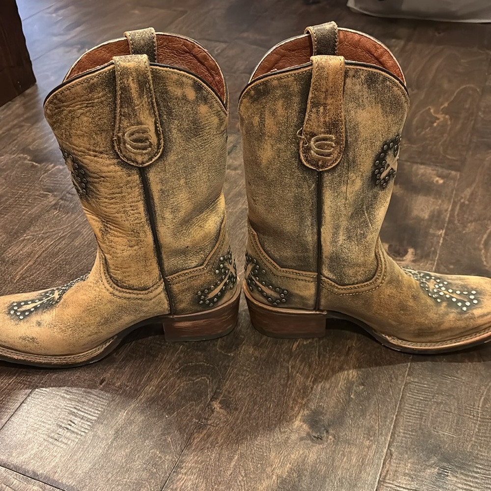 Dan Post Western Cowboy Boots w/ Crosses - Picture 4 of 7